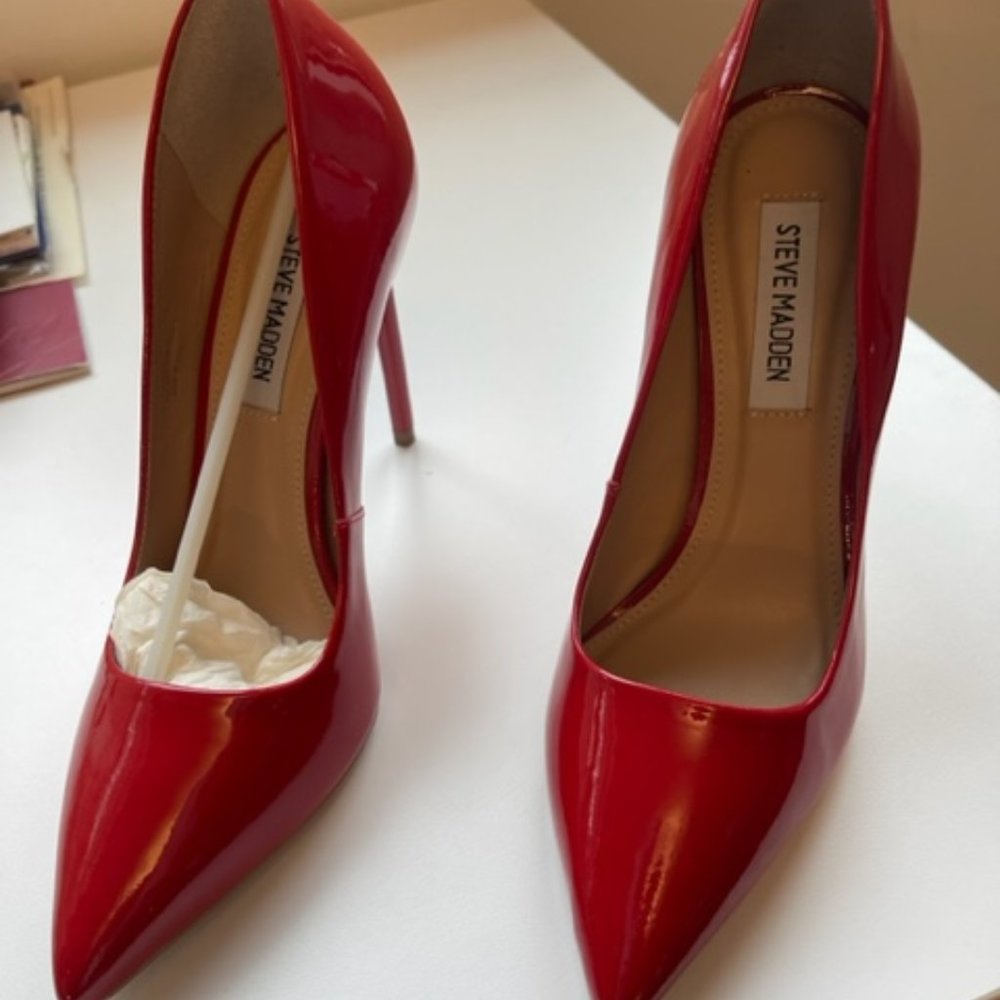 Steve Madden Pumps